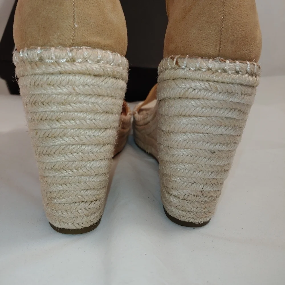 Inc Espadrille Wedge Tan Sandals...size 10